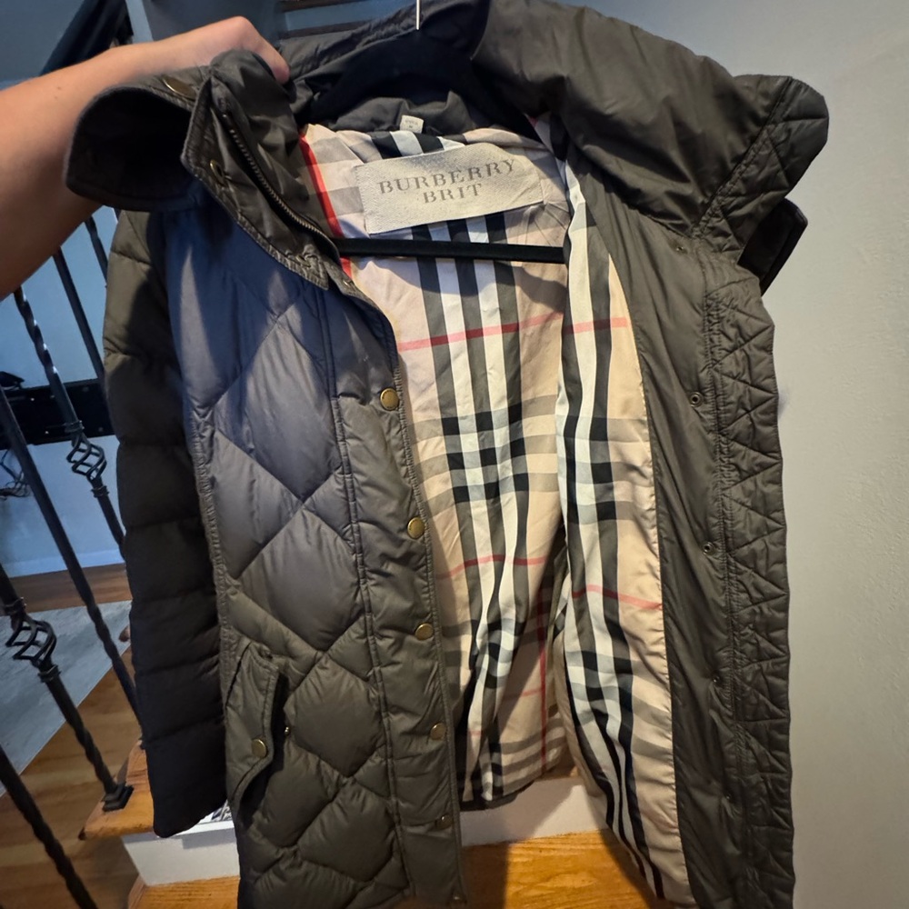 Burberry Women’s Quilted Jacket